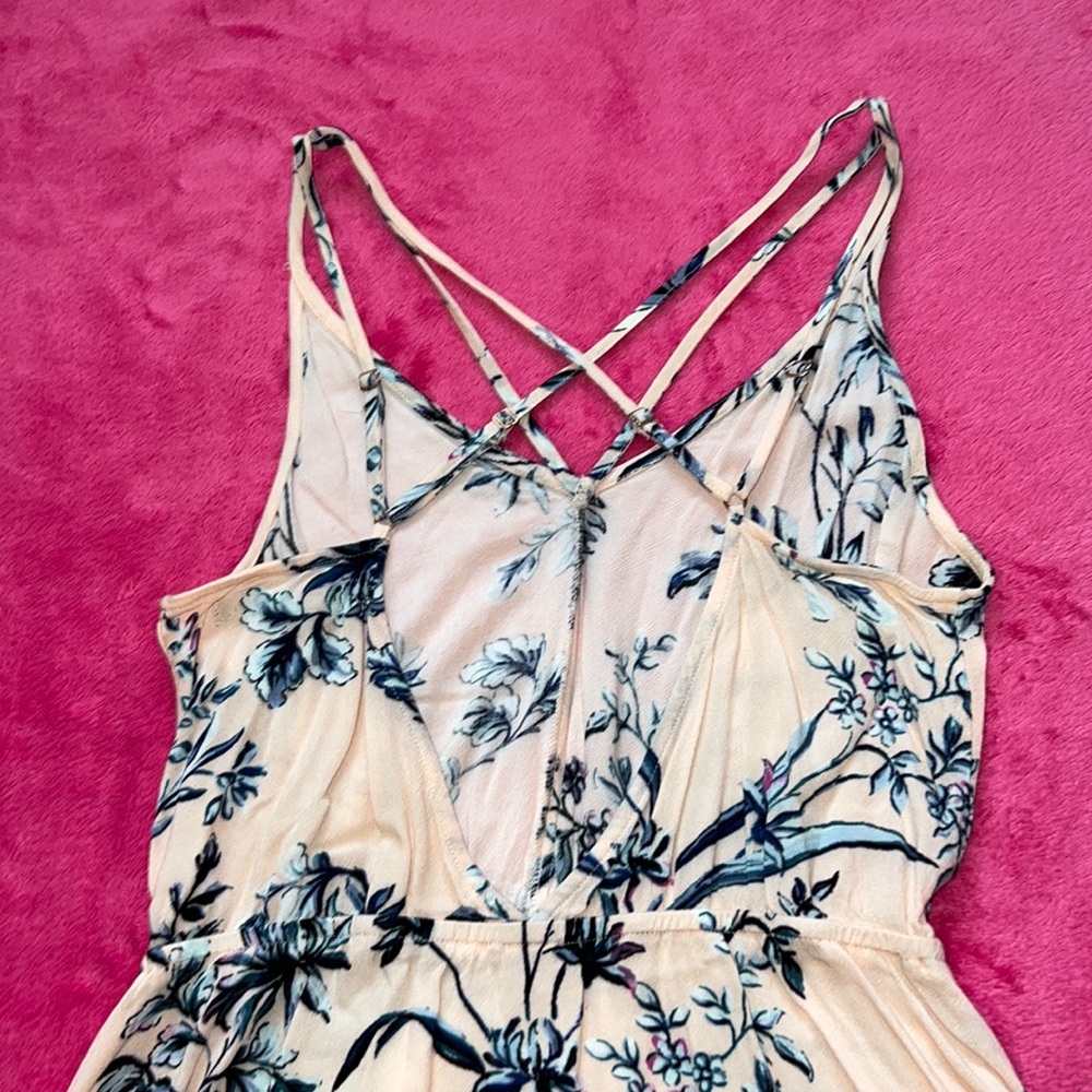 Pacsun Floral Sundress - Picture 4 of 5
